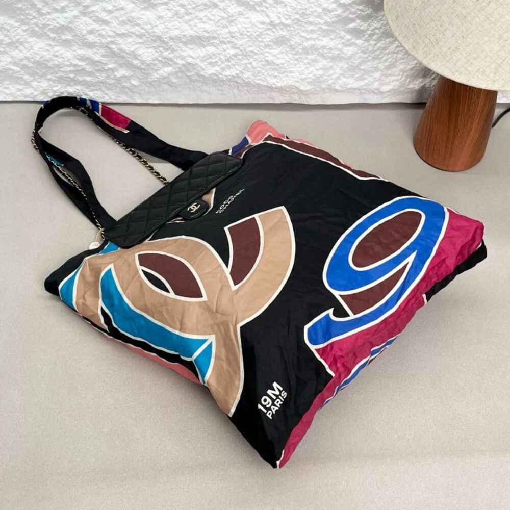 Chanel Women Pre-Loved Bag Very Good Condition